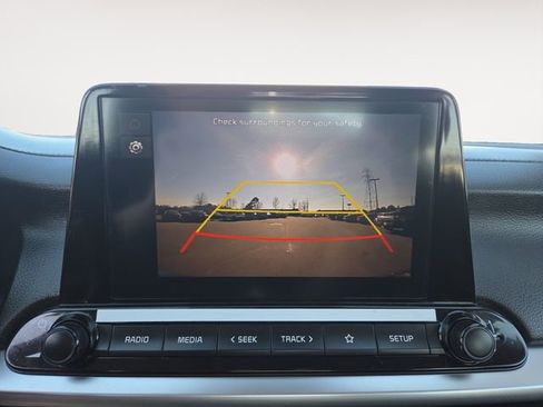 Used 2023 Kia Forte LXS image 24