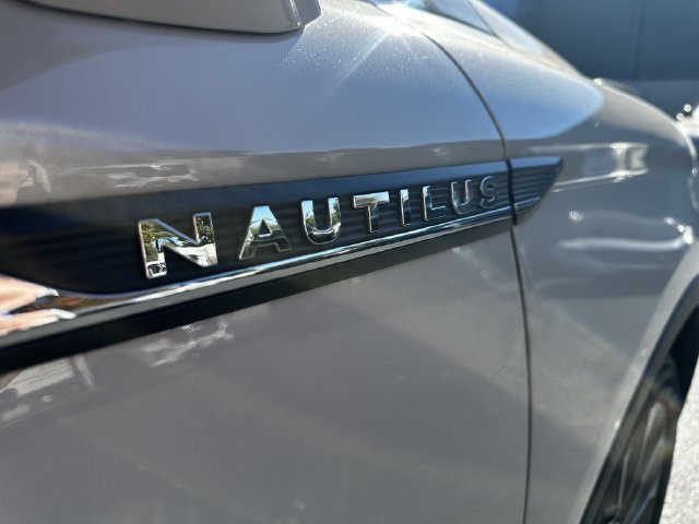 Certified 2023 Lincoln Nautilus Reserve w/ Equipment Group 201A AWD/4WD image 47