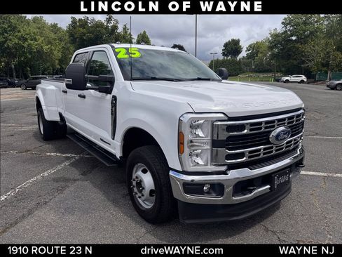 Used 2025 Ford F350 XLT AWD/4WD image 9