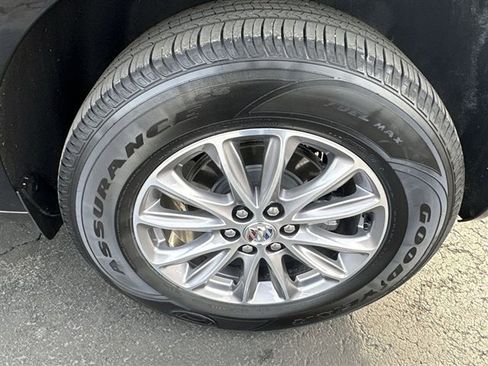 Certified 2023 Buick Enclave Essence w/ Trailering Package, 5000 lbs. image 32