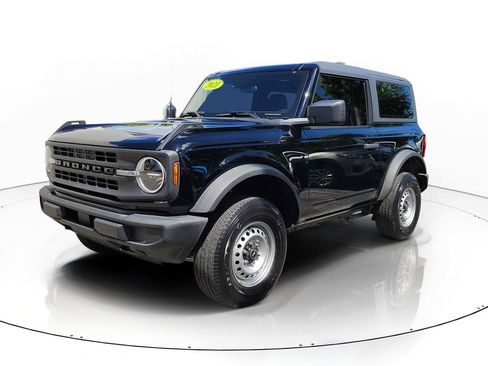 Used 2022 Ford Bronco 2-Door AWD/4WD image 3