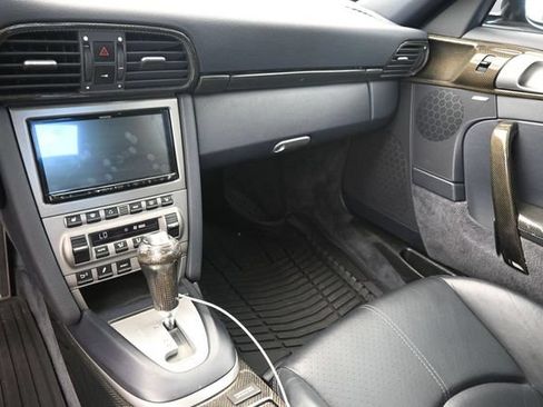 Used 2006 Porsche 911 Carrera 4S AWD/4WD image 19