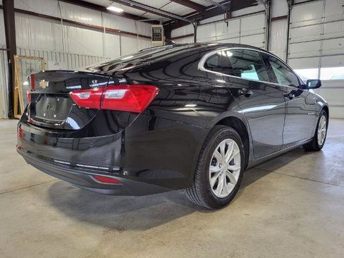 Used 2025 Chevrolet Malibu LT image 5