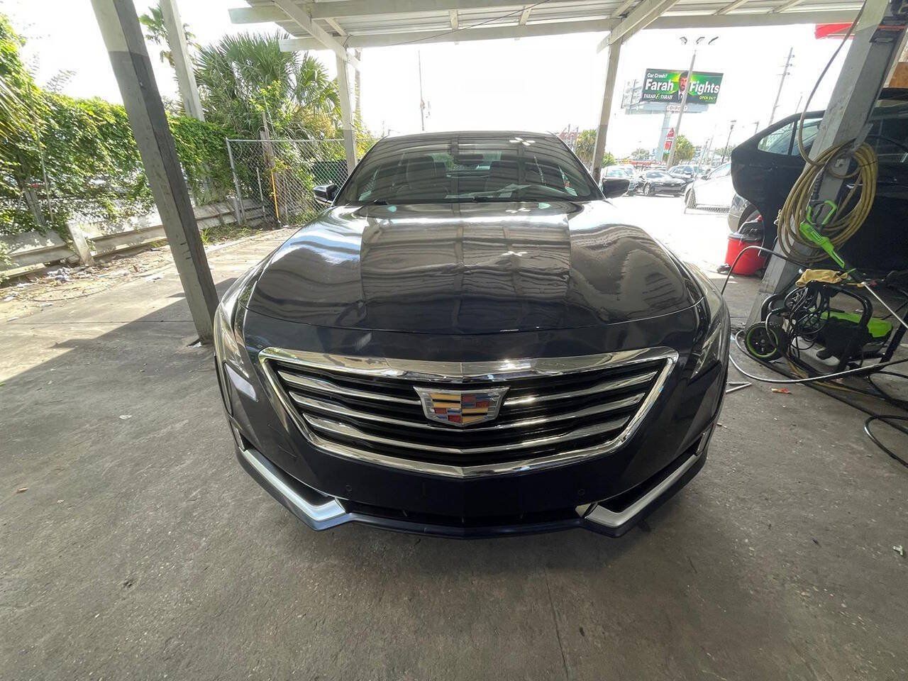 Used 2018 Cadillac CT6 Luxury w/ Active Chassis Package AWD/4WD image 1