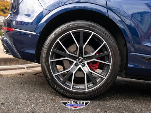 Used 2021 Audi Q8 Premium Plus w/ Premium Plus Package image 11