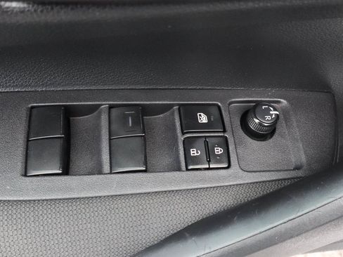 Used 2024 Toyota Corolla LE FWD image 14