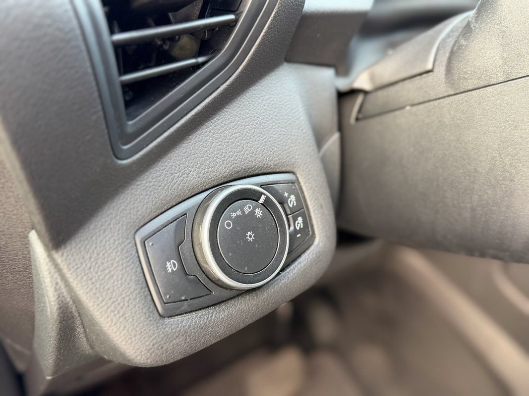 Used 2016 Ford Escape SE AWD/4WD image 16
