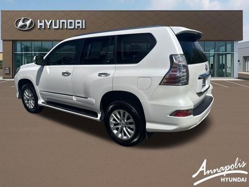 Used 2017 Lexus GX 460 Premium w/ Premium Package AWD/4WD image 3