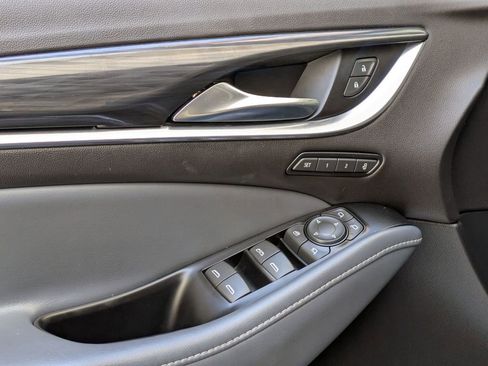 Used 2024 Buick Enclave Premium AWD/4WD image 13