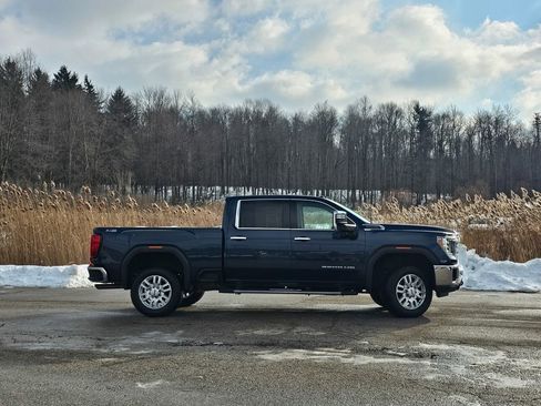 Certified 2023 GMC Sierra 2500 SLT w/ SLT Premium Package image 3