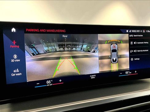 Used 2022 BMW i4 eDrive40 w/ M Sport Package image 27