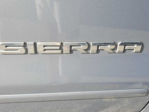 Used 2015 GMC Sierra 1500 SLE w/ SLE Value Package AWD/4WD image 32