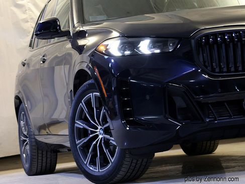 New 2026 BMW X5 xDrive50e w/ Executive Package image 4