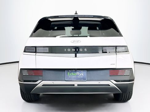 Used 2024 Hyundai Ioniq 5 SEL AWD/4WD image 7