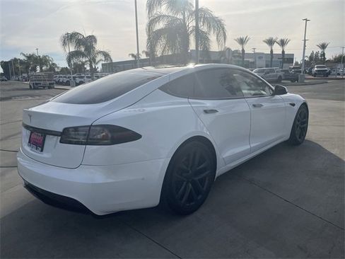 Used 2022 Tesla Model S image 8