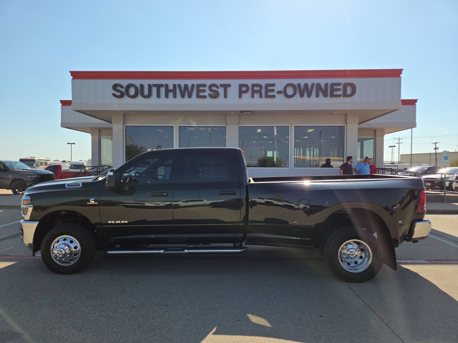 Used 2025 RAM 3500 Lone Star AWD/4WD image 8