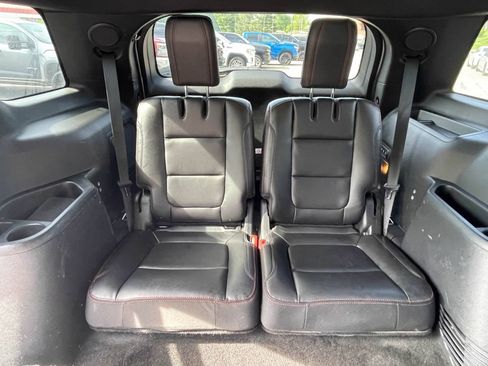 Used 2017 Ford Explorer Sport AWD/4WD image 14