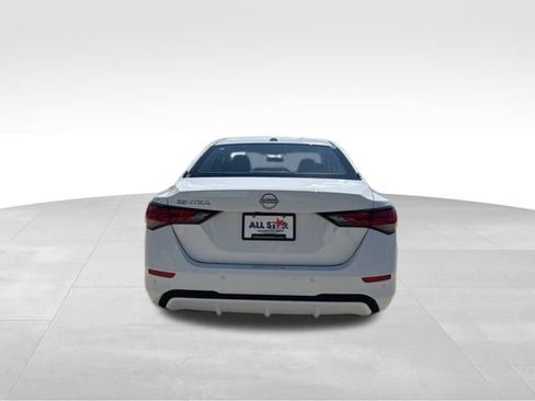 New 2025 Nissan Sentra SV image 7