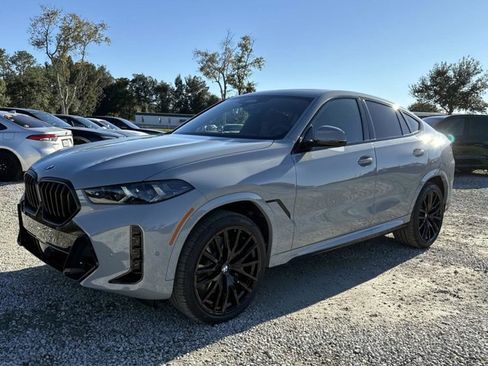 New 2026 BMW X6 xDrive40i w/ Climate Comfort Package image 7