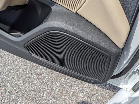 Used 2022 Audi A4 2.0T Premium Plus w/ Premium Plus Package image 22