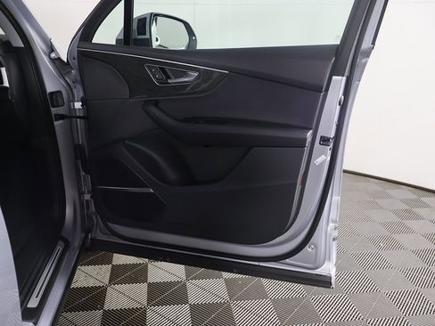 Used 2022 Audi Q7 3.0T Premium Plus image 24