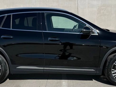 Used 2025 Mercedes-Benz GLA 250 GLA 250 image 3