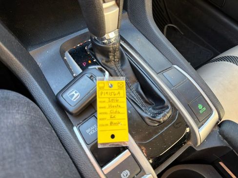 Used 2016 Honda Civic EX image 25