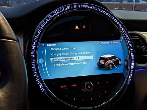 Used 2023 MINI Cooper SE image 17