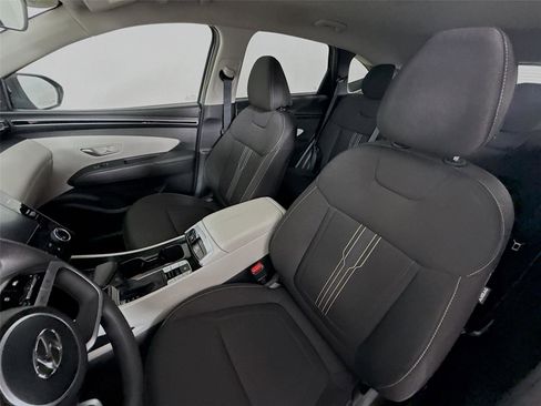 Used 2023 Hyundai Tucson SEL AWD/4WD image 5