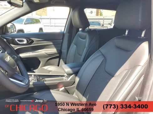 New 2026 Jeep Compass Latitude AWD/4WD image 16