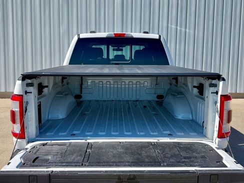 Used 2021 Ford F150 Lariat w/ Equipment Group 502A High AWD/4WD image 16