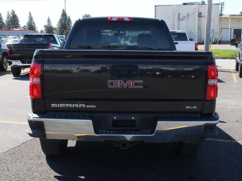 Used 2019 GMC Sierra 1500 SLE w/ SLE Value Package AWD/4WD image 6
