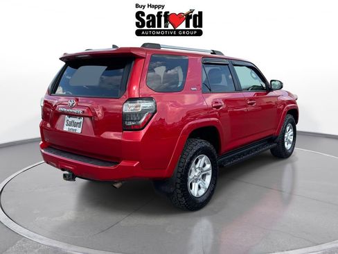 Used 2019 Toyota 4Runner SR5 AWD/4WD image 8