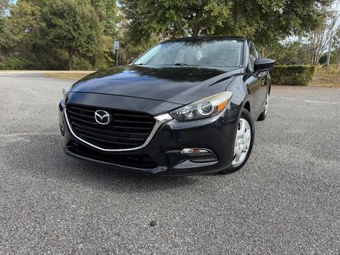 Used 2018 MAZDA MAZDA3 Sport image 28