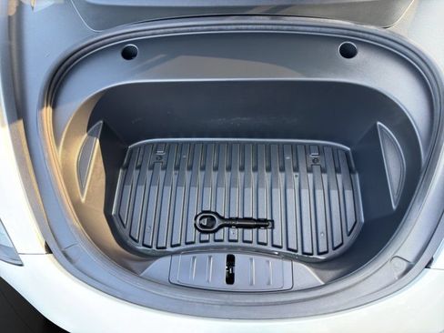 Used 2021 Tesla Model 3 Long Range AWD/4WD image 20