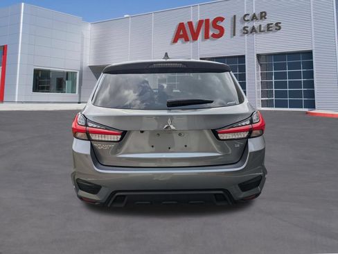 Used 2025 Mitsubishi Outlander Sport SE AWD/4WD image 7