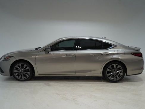 Used 2019 Lexus ES 350 F Sport w/ Accessory Package 2 image 4