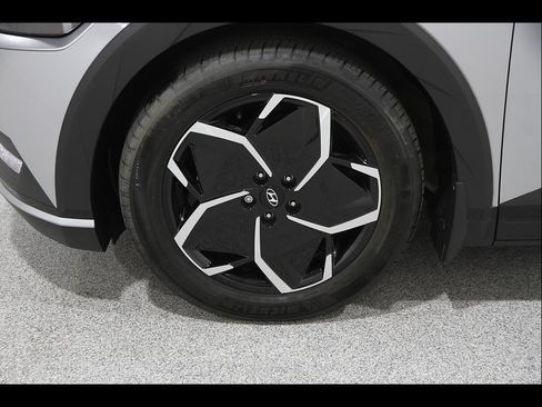 Certified 2024 Hyundai Ioniq 5 SEL AWD/4WD image 22
