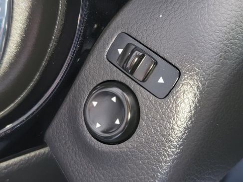 Used 2019 Nissan Rogue Sport SV w/ All-Weather Package image 29