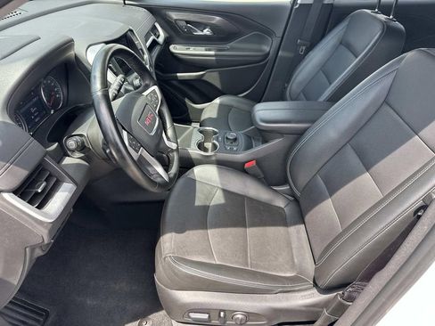 Used 2024 GMC Terrain SLT w/ Tech Package FWD image 20