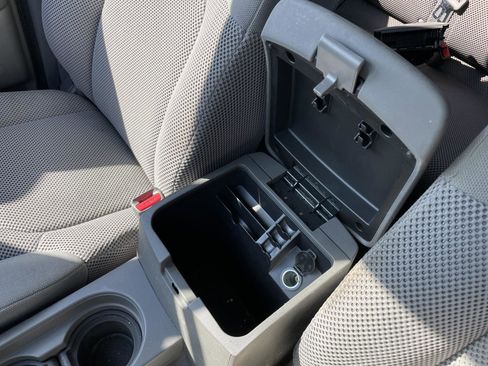 Used 2017 Nissan Frontier SV w/ SV Value Truck Package image 25