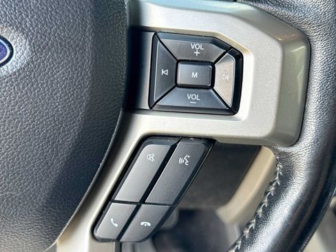 Used 2020 Ford F150 Lariat w/ Equipment Group 502A Luxury AWD/4WD image 23