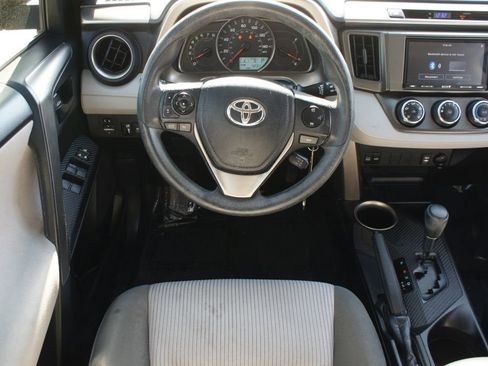 Used 2014 Toyota RAV4 LE image 5
