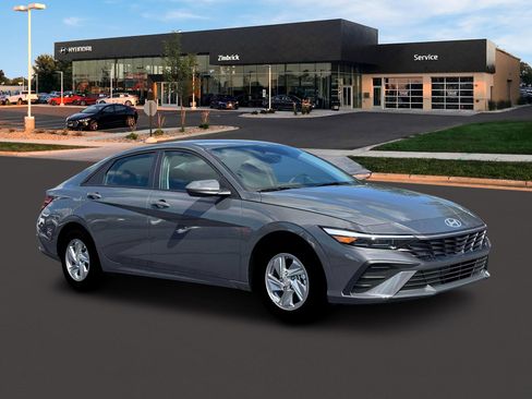 New 2026 Hyundai Elantra SE FWD image 10