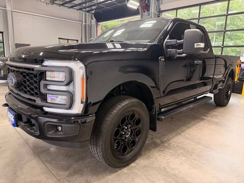 Used 2023 Ford F250 XL w/ STX Appearance Package AWD/4WD image 5