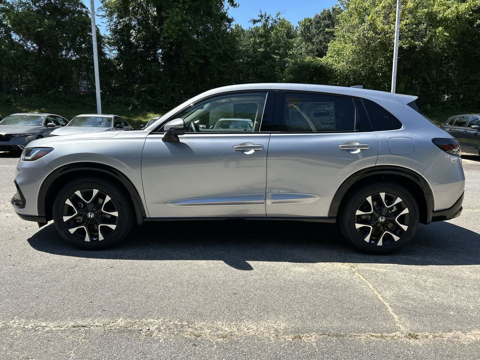 New 2027 Honda HR-V EX-L image 2