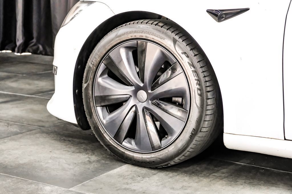 Used 2022 Tesla Model S AWD/4WD image 71