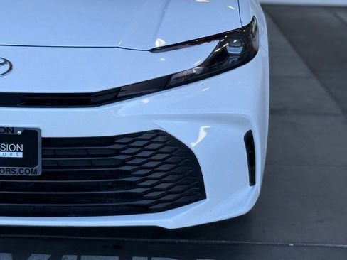 Certified 2025 Toyota Camry LE image 6