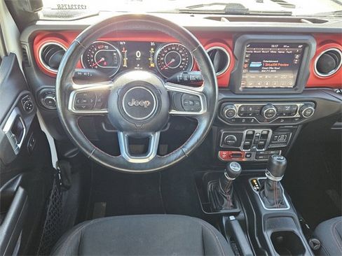Used 2018 Jeep Wrangler Unlimited Rubicon image 5