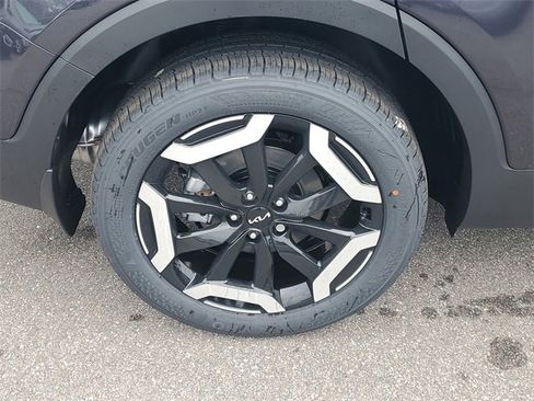 New 2025 Kia Telluride S image 41